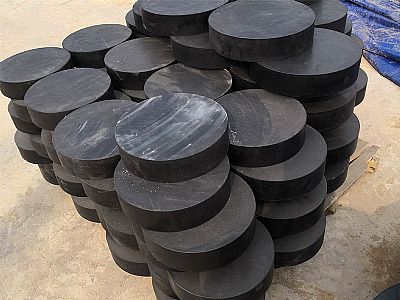 色达县板式橡胶支座由若干层橡胶片与薄钢板经加压硫化